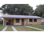 $650 / 3br - Cozy 3Bd Home with Fenced Yard - Canal (Lakeland) 3br bedroom