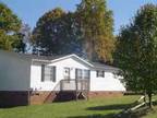 $650 / 3br - 1450ft² - Excellent Condition, 2 full baths, Built 