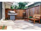 $2595 / 1br - 950ft² - NEW RENOVATED TOWNHOUSE STYLE APARTMENT