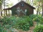 $650 / 1br - ft² - House (Cottage) for rent on Rock River (Loves Park, IL.
