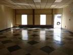 1000ft² - COMMERCIAL/APARTMENT ALL UTILITIES INCLUDED (669 COLEMAN AVE) (map)