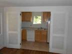 $1200 / 2br - ft² - CLEAN, QUIET & UPDATED APT. (AVON, CT) 2br bedroom