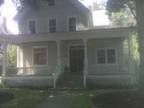 $960 / 4br - Charming 4 Bedroom Home (Rockford) (map) 4br bedroom