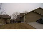 $ / 3br - Large Duplex with Fenced Yard (North East Wichita) 3br bedroom