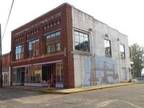 $1500 / 1br - 5000ft² - Apt. 2nd story/Commercial 1st Floor (Tallassee