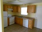 $575 / 3br - Royal Acres Apartments- LAST ONE LEFT!