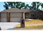 $1490 / 5br - 3000ft² - Finished Walk out Basement (Augusta Hills) 5br bedroom