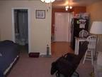 350ft² - Newly remodeled studio apartment,utilities included,off street