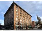 $700 / 1br - 750ft² - Very nice Placer unit on Walking Mall.