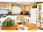 $838 / 2br - 756ft² - 2 Bedroom Blowout!!! Great Location and Great