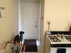 $490 / 1br - Studio Apartment Move in End of July (West Allis) (map) 1br bedroom