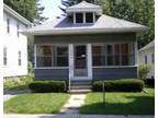 $650 / 1br - 854ft² - Clean Updated House for Rent (Central Lansing ) (map) 1br