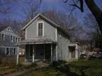 $830 / 2br - Two Bedroom House (820 Maine Street) (map) 2br bedroom