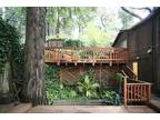 $2950 / 2br - 1370ft² - Live in the Redwoods