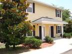 $1150 / 2br - LUXURY 2 BED/2.5 BATH CORNER UNIT NEAR UF & SHANDS ON BUS ROUTES