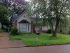 $895 / 3br - 1449ft² - 1449 sf in memphis w/ fenced yard (southeast) (map) 3br
