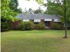 $850 / 3br - 3Br 2Bath Brick home in Fort Mill with a large yard (Dam Rd Fort