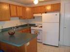 $570 / 1br - 1 BR Apt. INCLUDES HEAT & WATER/SEWER/TRASH!! (W.