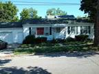 $765 / 2br - 721 Tisdale Ave * Avai Now * W/D Included * Great Garage *