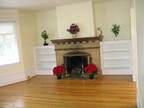 $2600 / 3br - 2160ft² - Beautiful 3Br/2Bth House Available Now