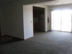 $679 / 1br - 900ft² - Large 1 bedroom in Elkhorn! (200th & Elkhorn Ridge Drive)
