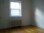$590 / 1br - 1 bdrm sublet through May - Nov rent free (East Ave) (East Blvd)