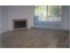 $995 / 1br - 800ft² - Beautiful Pond View, Heat & Indoor Parking Included!