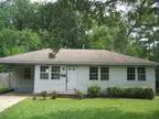 $750 / 4br - ft² - 2790 Pinebrook (Jackson) (map) 4br bedroom