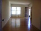 $1475 / 1br - 700ft² - Cottage style 1 Bedroom in great location 1br bedroom