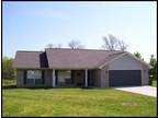 $975 / 3br - 1500ft² - Newer home inside Maryville City Limits (2315 Dusjane in