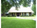 $1800 / 4br - Fully Furnished and Equipped (Grand Coteau) 4br bedroom