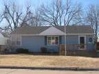 $ / 5br - 5 bdr / 2 bath ranch for rent (Salina, KS) 5br bedroom