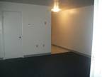 Pet friendly Mid to Large Size Studio (190 Lower Creek Rd)