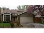 $1300 / 3br - 1750ft² - Updated 3Br/2.5Ba Home in great neighborhood (N Boise