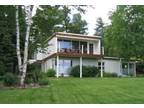 $ / 4br - 2600ft² - Beautiful 4 bed, 3 bath home with Garage on Lake Superior