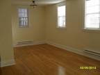 $620 / 1br - 800ft² - 1bed d-town by Sanford Health, Hardwood flooring....avail