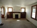 $500 / 3br - 1358ft² - LOWER RENT!! Nice house, great location (66 Ausdale