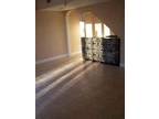 $995 / 2br - 1600ft² - Over the top (Red Bank) (map) 2br bedroom
