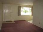 $685 / 2br - Triplex reservoir garage central air (enterprise) 2br bedroom