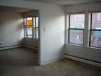 $725 / 1br - Large SUNNY 1BR Apt In SQ HILL'S Flat Iron Building**GREAT PORCH!!!
