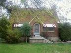 $750 / 3br - 3bd 2ba brick home WILL allow pets (346 North 100 East) 3br bedroom