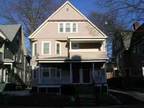 $1300 / 3br - $1,300 lg 3br 1.5 bath w/den (WestEnd Hartford) 3br bedroom