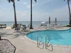 $900 / 2br - 900ft² - SEMANA SANTA, bay side condo w/ boat dock and fishing