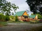 $160 / 3br - Log Cabin Farm Stay next to Sandy River Fishing Reservoire (Rice VA