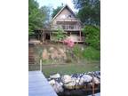 3br - 1200ft² - Lakefront cottage--Enjoy Waterfront View!