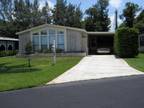 Palmetto FL Vacation Home 2BR 2Bath, Pool, Club House, Tennis, Fishing