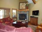 $225 / 4br - 2800ft² - Mountainside chalet, hot tub, sleeps 12, pet ok