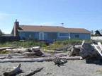 $225 / 3br - 3 CRABS BEACH HOUSE - PRIVATE BEACH AND HOT TUB ON DUNGENESS BAY