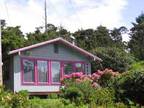 $85 / 2br - Whimsy Cottage--two hours from Eugene (Central Oregon Coast/Seal
