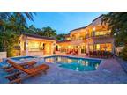 5BD Waterfront Villa in South Beach, Miami (3120)